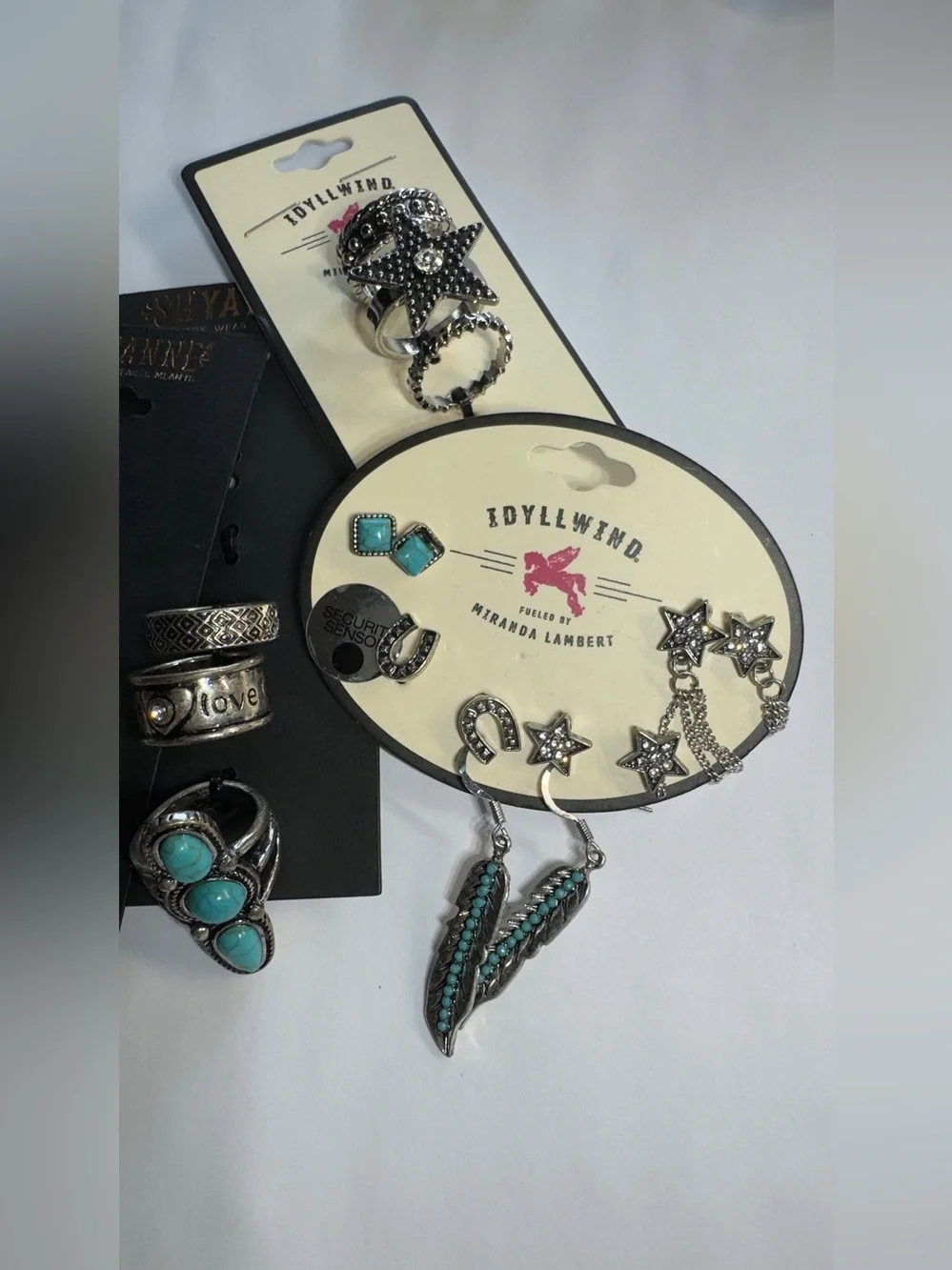 Ring size 7, 8 & 9 Idyllwind Silver Star & Turquoise Accent Earring Set